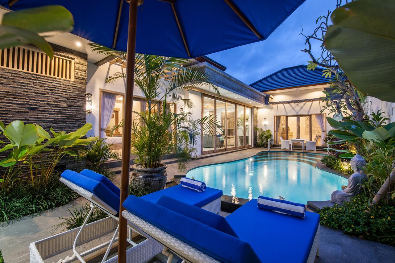 Ambermoon Villa 2 Seminyak Exterior foto