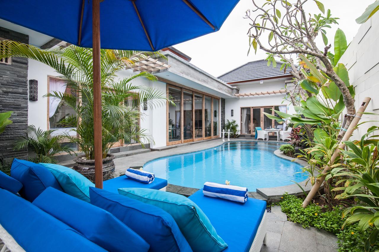 Ambermoon Villa 2 Seminyak Exterior foto
